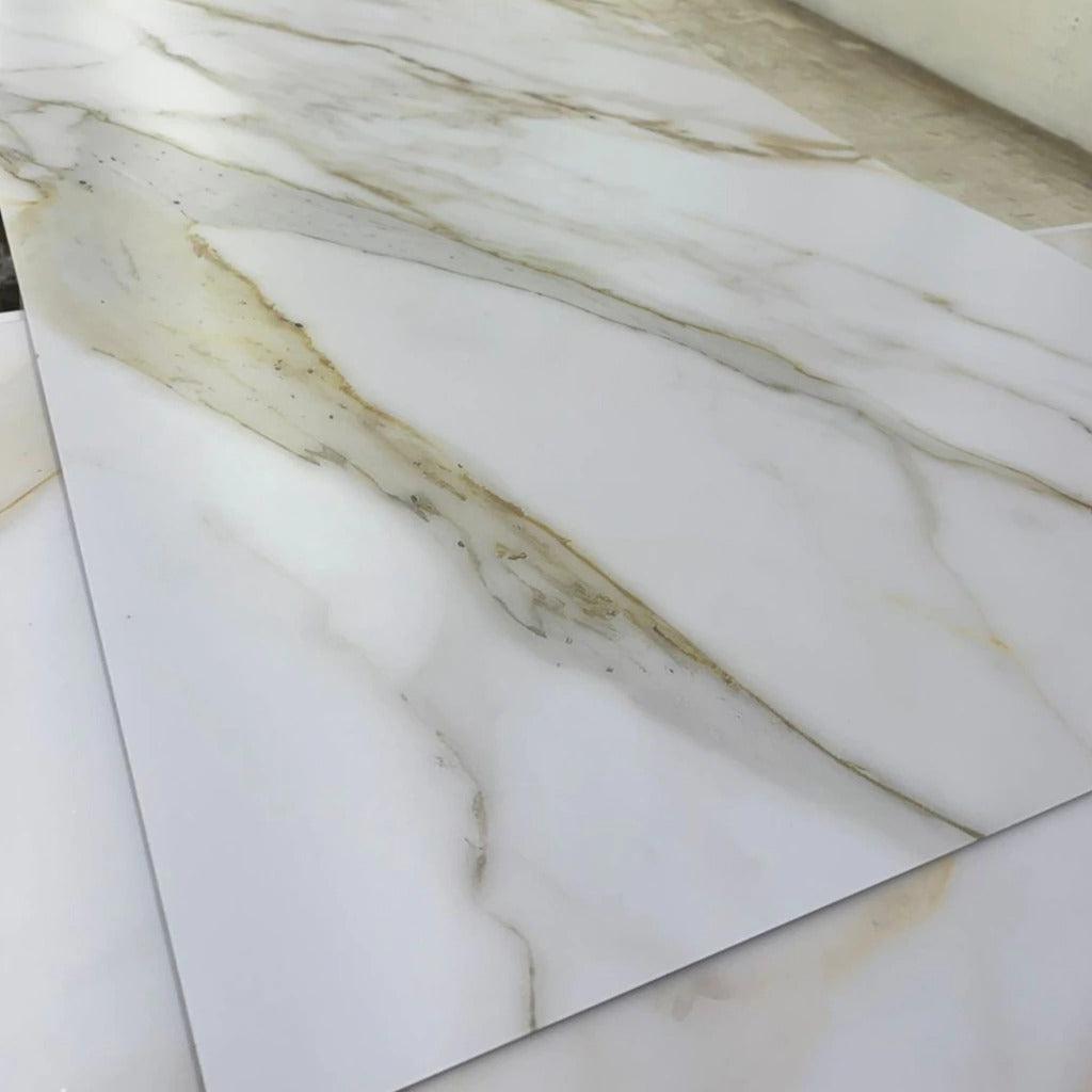Essential Flexible Panel – Calacatta Oro Marble
